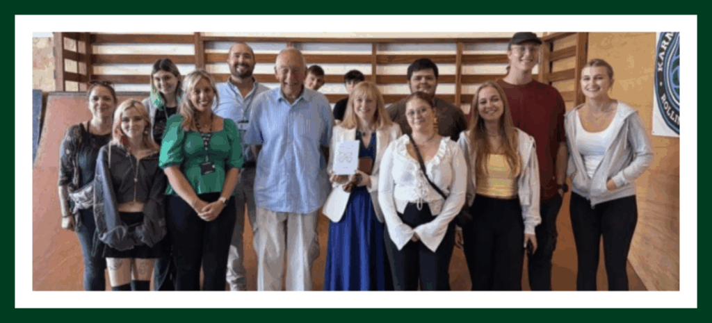 Rosie Duffield visits the Far Academy